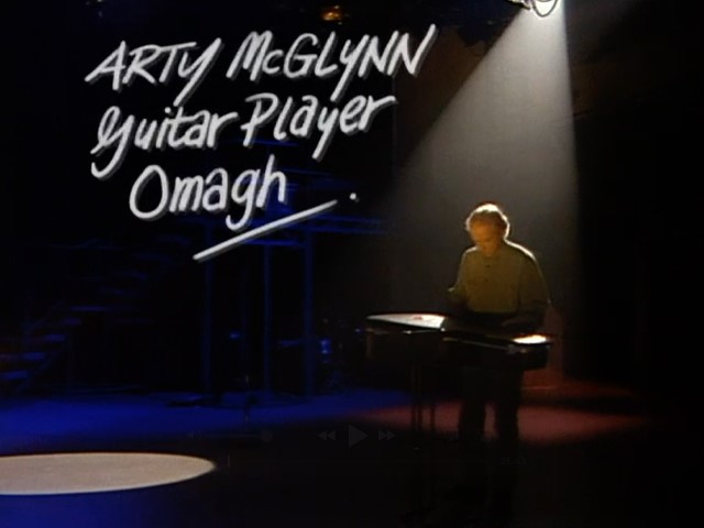 Arty McGlynn: Guitar Player Omagh