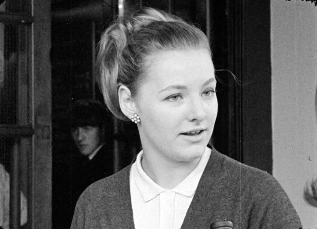 Vox Pop – Bands or Showbands?