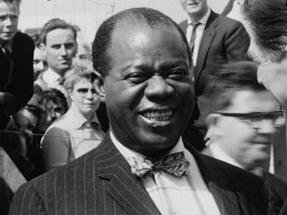 Louis Armstrong Arrives in Belfast